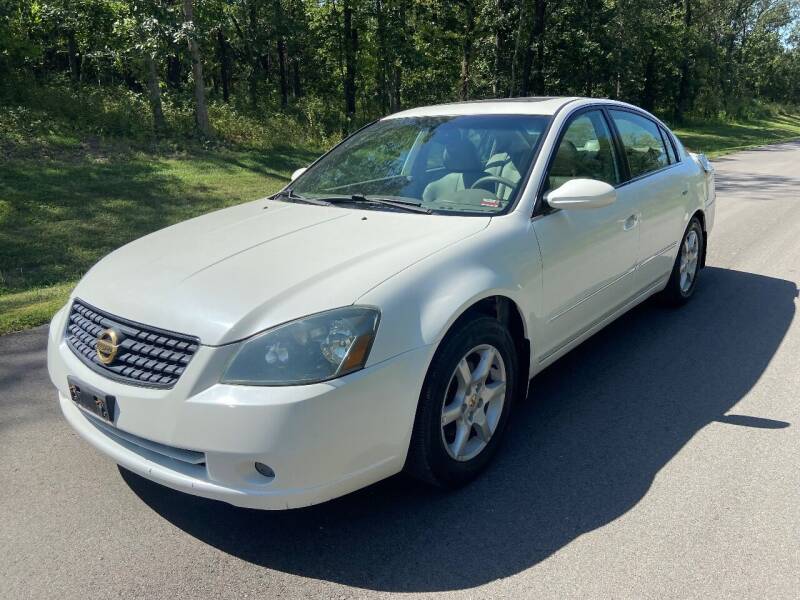 2005 Nissan Altima for sale at PRATT AUTOMOTIVE EXCELLENCE in Cameron MO