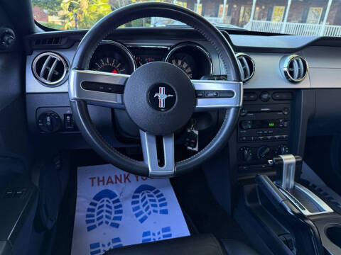 2006 Ford Mustang GT Deluxe