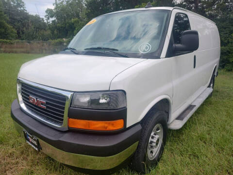 2021 GMC Savana for sale at LA PULGA DE AUTOS in Dallas TX