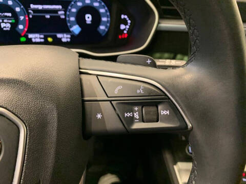 2022 Audi Q3 quattro S line Premium 45 TFSI