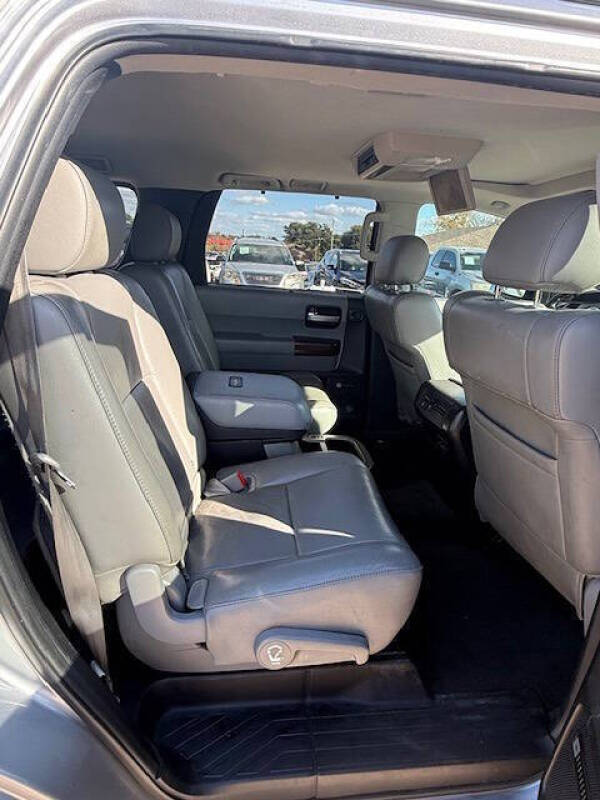 2012 Toyota Sequoia Platinum