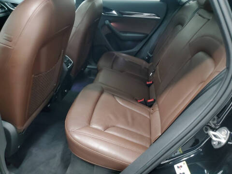 2016 Audi Q3 2.0T quattro Premium Plus