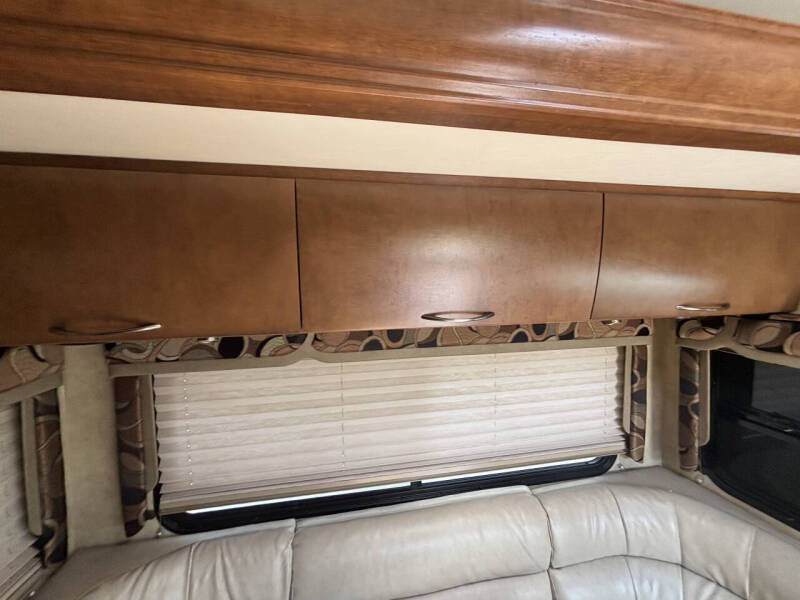 2014 Thor Motor Coach Citation 24sa