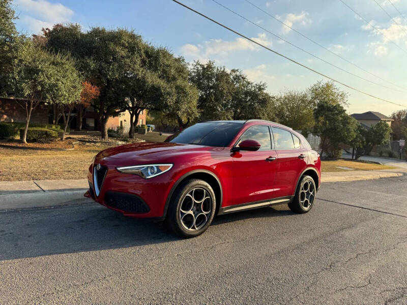 2019 Alfa Romeo Stelvio Sport