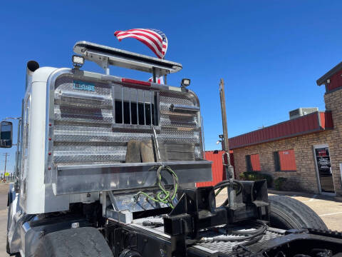 2014 Peterbilt 388