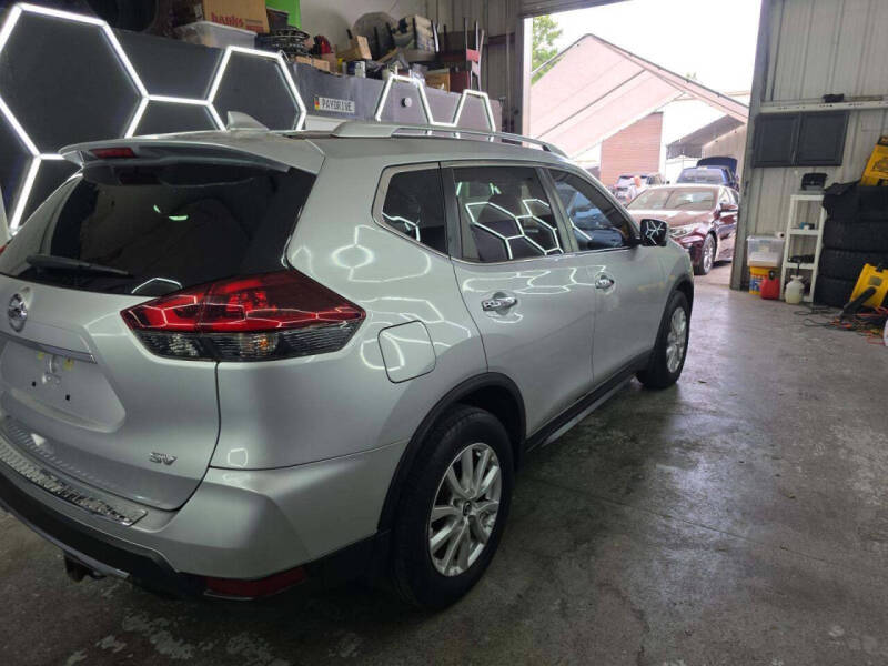 2018 Nissan Rogue SV