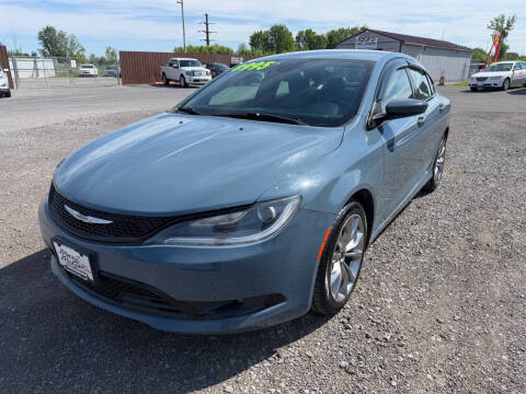 2015 Chrysler 200 S