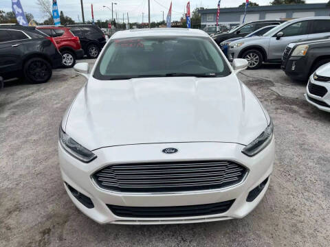 2014 Ford Fusion SE