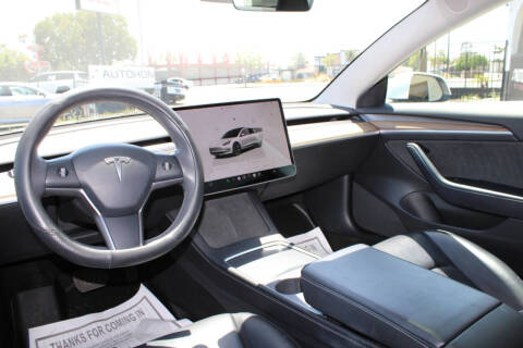 2022 Tesla Model 3 Long Range