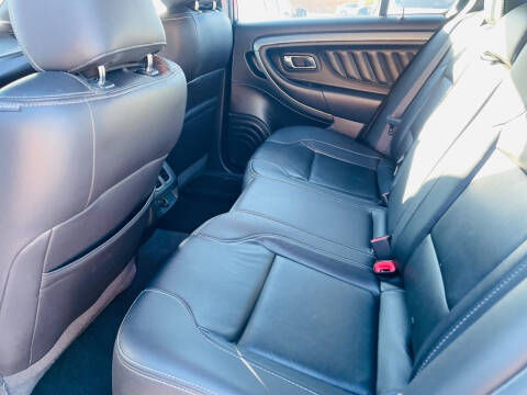 2016 Ford Taurus SEL