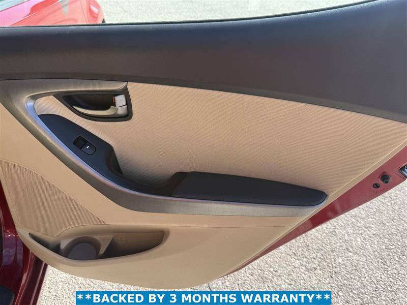 2012 Hyundai Elantra