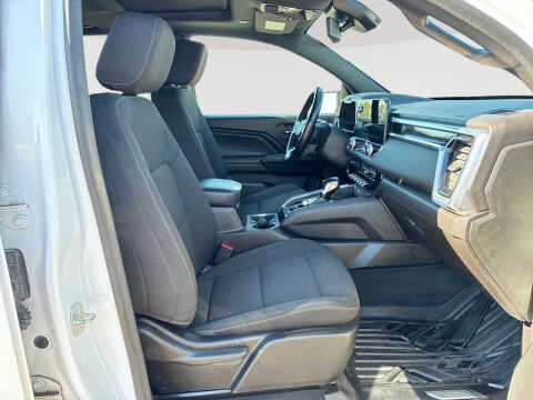 2023 GMC Canyon Elevation