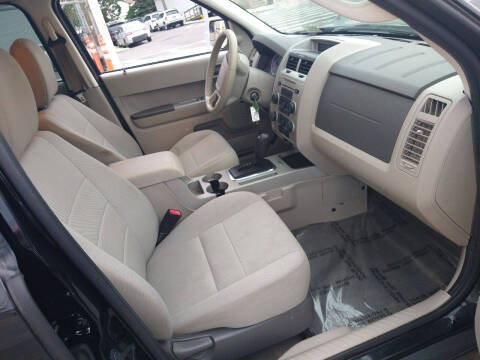 2010 Ford Escape XLT