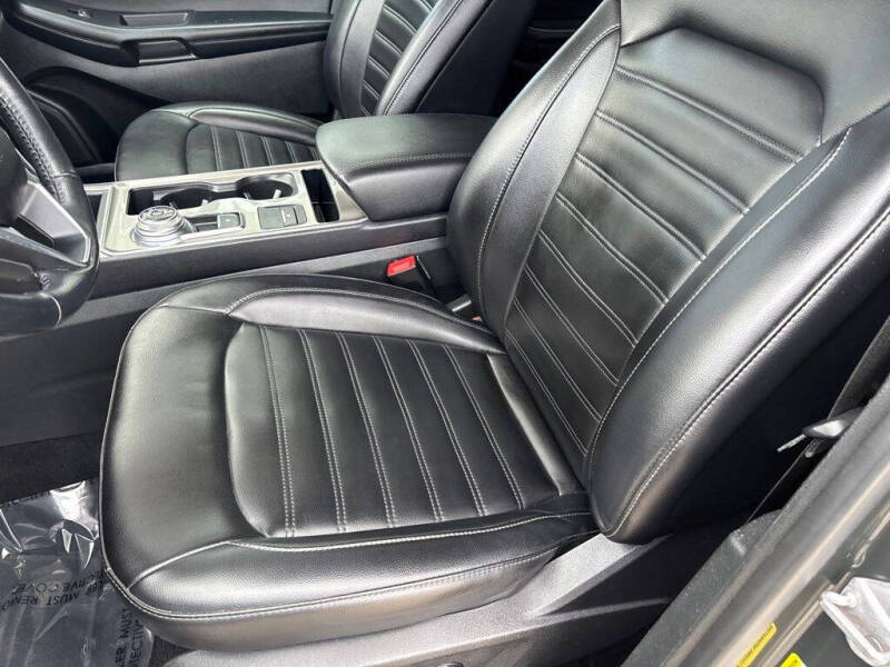 2023 Ford Edge SEL