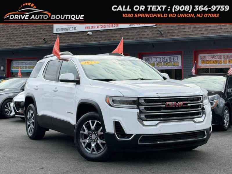 2023 GMC Acadia SLT