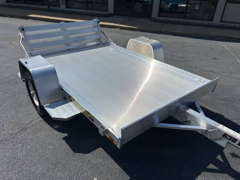 2027 Aluma 8’ Trailer