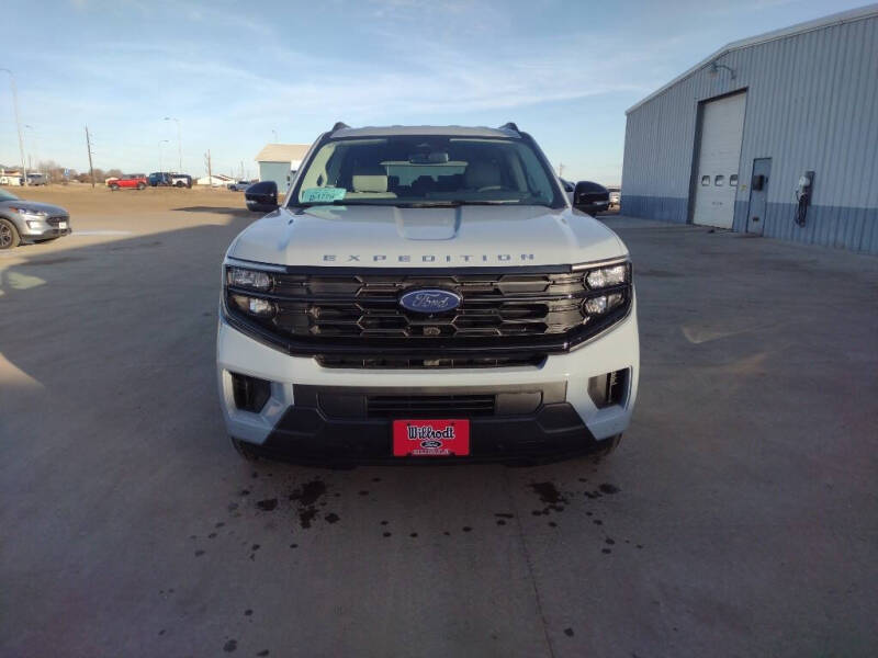 2026 Ford Expedition MAX Active