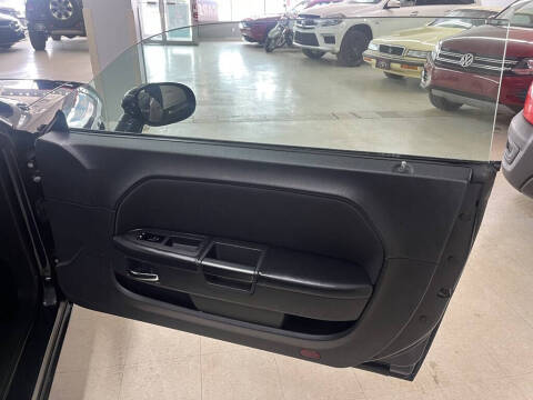 2012 Dodge Challenger SXT