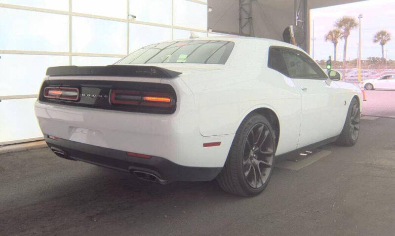 2021 Dodge Challenger