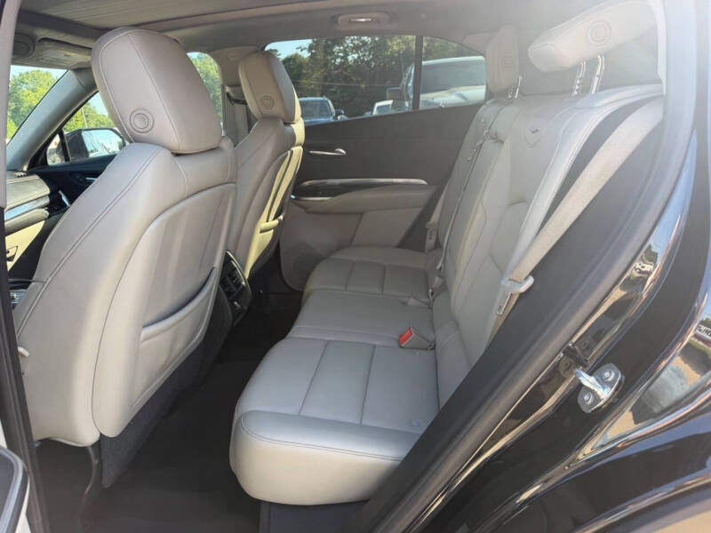 2020 Cadillac XT4 Luxury