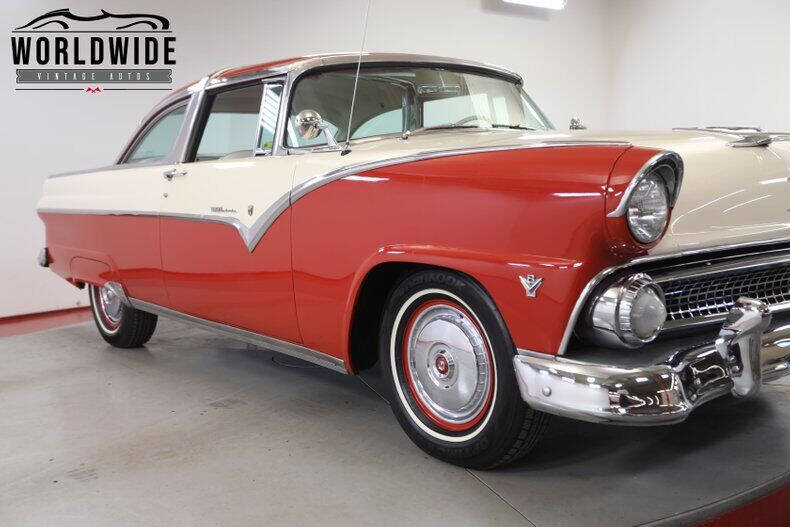 1955 Ford Crown Victoria