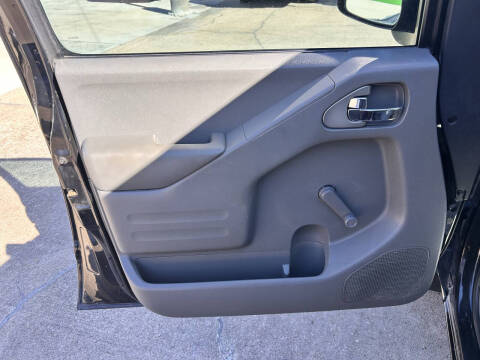 2017 Nissan Frontier S