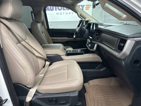 2023 Ford Expedition MAX XLT