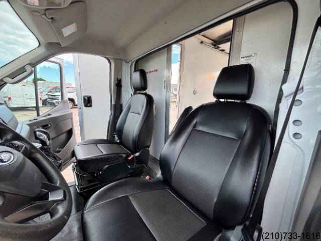 2022 Ford Transit