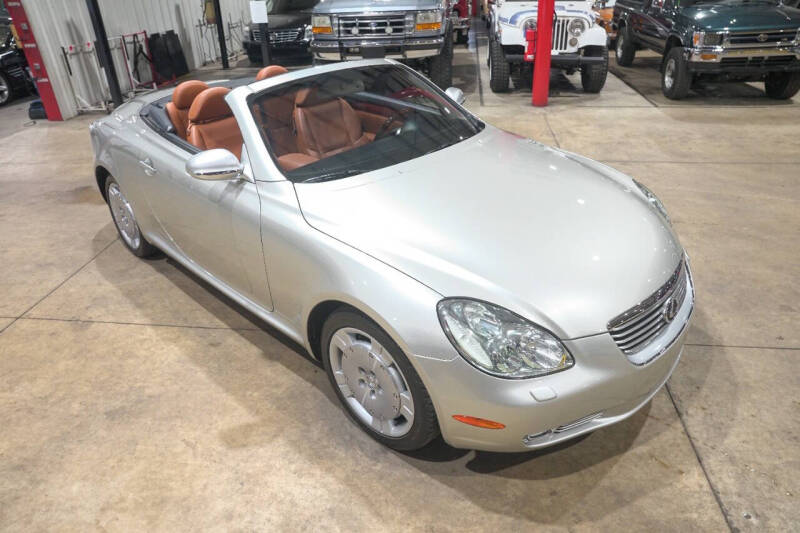 2004 Lexus SC 430