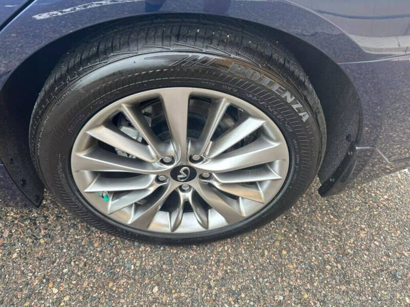 2024 Infiniti Q50 Luxe