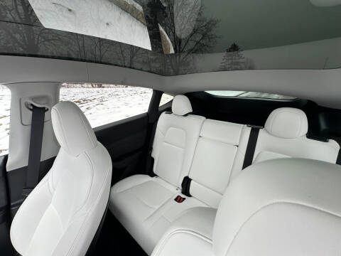 2024 Tesla Model Y Long Range