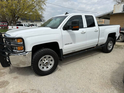 2017 Chevrolet Silverado 2500HD for sale at GREENFIELD AUTO SALES in Greenfield IA