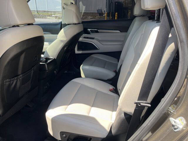 2022 Kia Telluride S