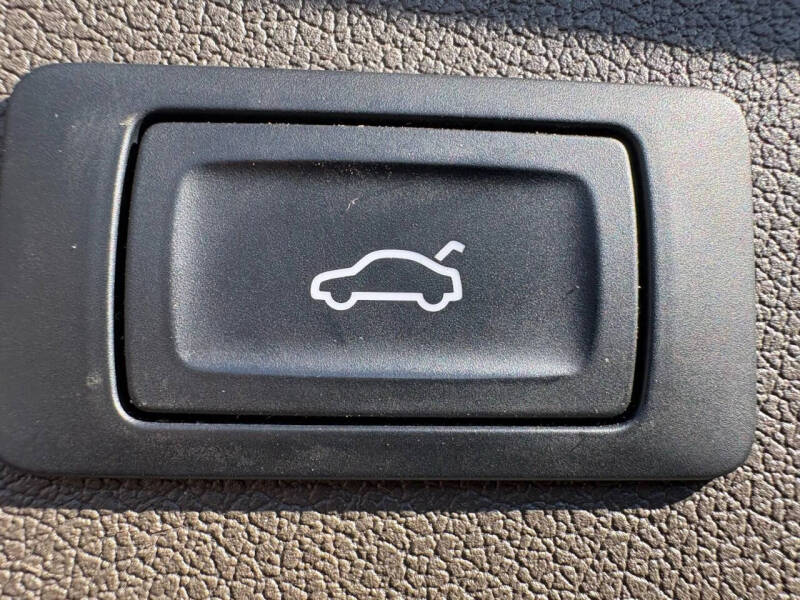 2016 Audi Q5 2.0T quattro Premium Plus