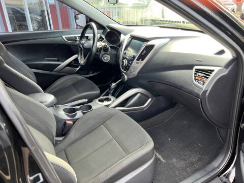 2017 Hyundai Veloster