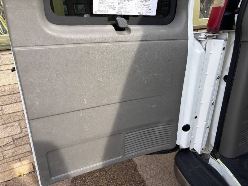 2003 Chevrolet Express 3500 LS