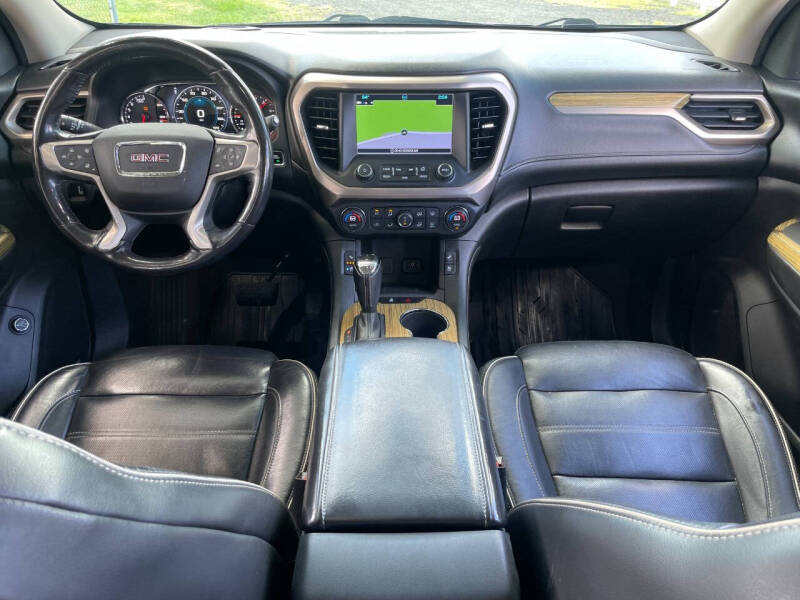 2018 GMC Acadia Denali