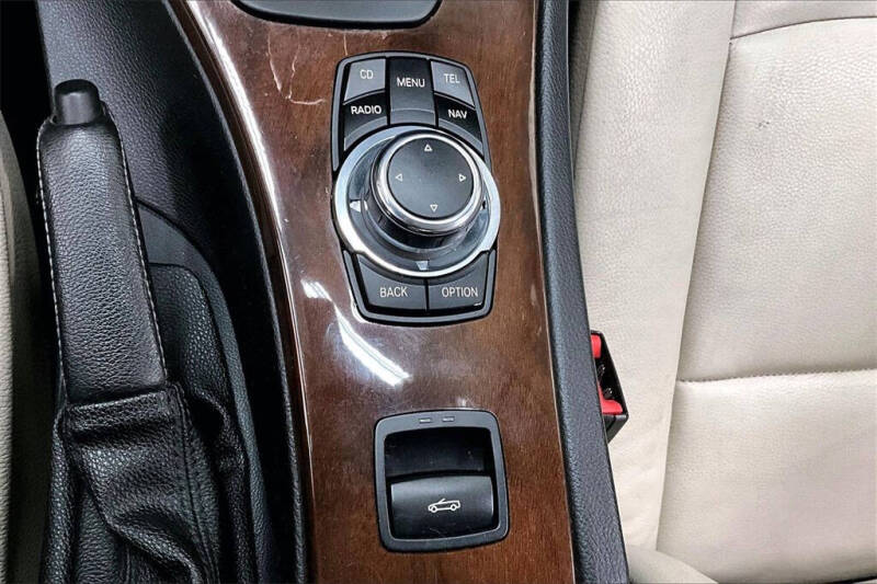 2012 BMW 3 Series 328i