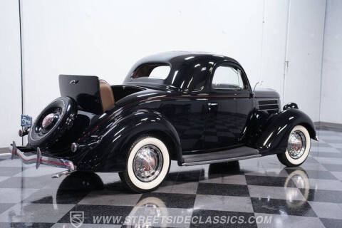 1936 Ford Deluxe