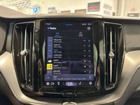 2023 Volvo XC60 B5 Core