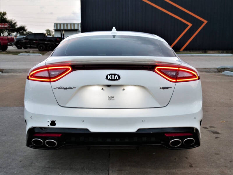 2018 Kia Stinger GT2