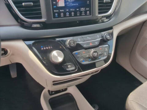 2020 Chrysler Pacifica Touring