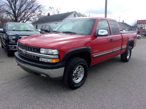 2000 Chevrolet Silverado 2500 for sale at Jenison Auto Sales in Jenison MI