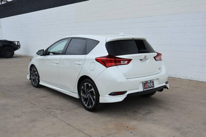 2018 Toyota Corolla iM