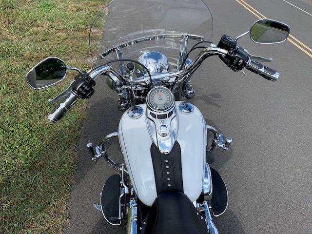 2012 Harley-Davidson FLSTC HERITAGE SOFTAIL CLASSIC