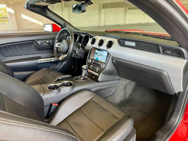 2017 Ford Mustang EcoBoost Premium