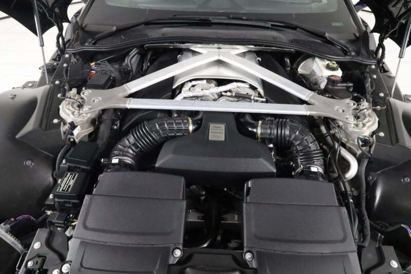 2019 Aston Martin Vantage