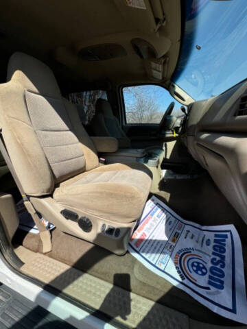 2004 Ford Excursion XLT