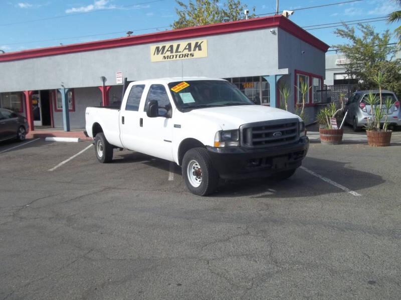 2002 Ford F-350 Super Duty XLT photo 4