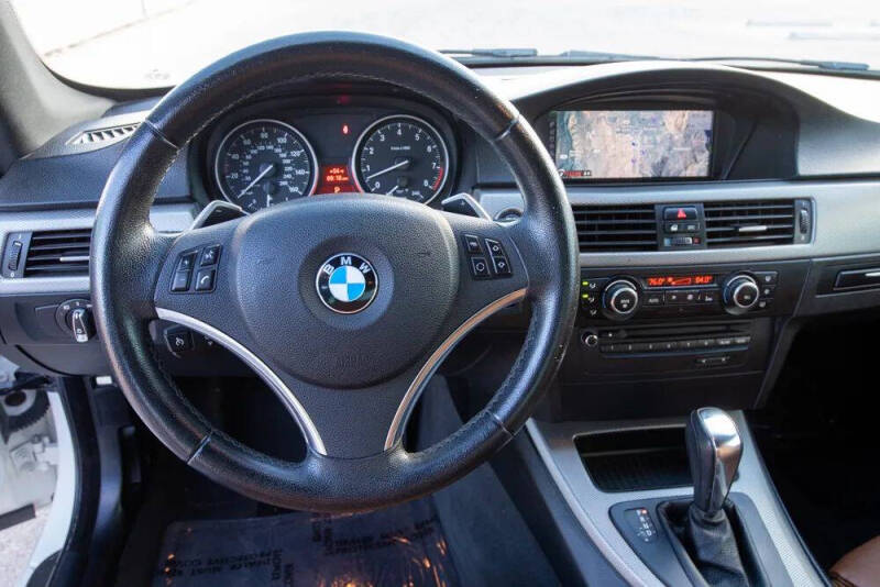 2011 BMW 3 Series 335i